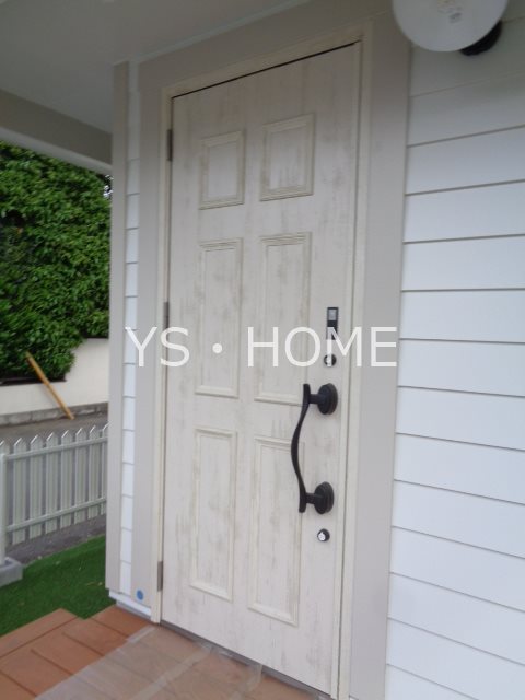 ラグーナテラス  玄関