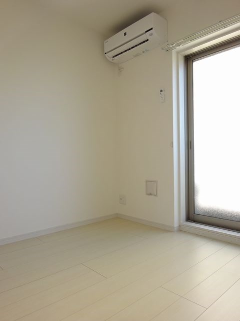 リブリ・ルアージュ学園東 ベッドルーム