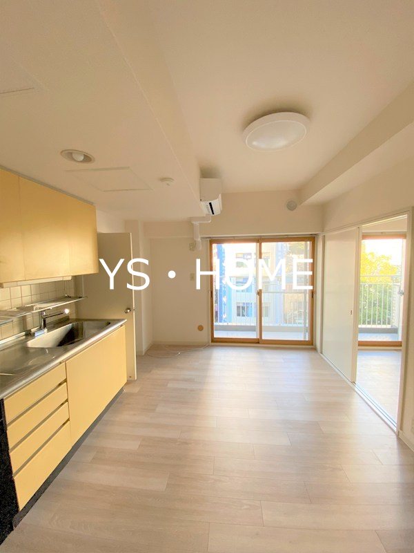 下落合ハウス リビング