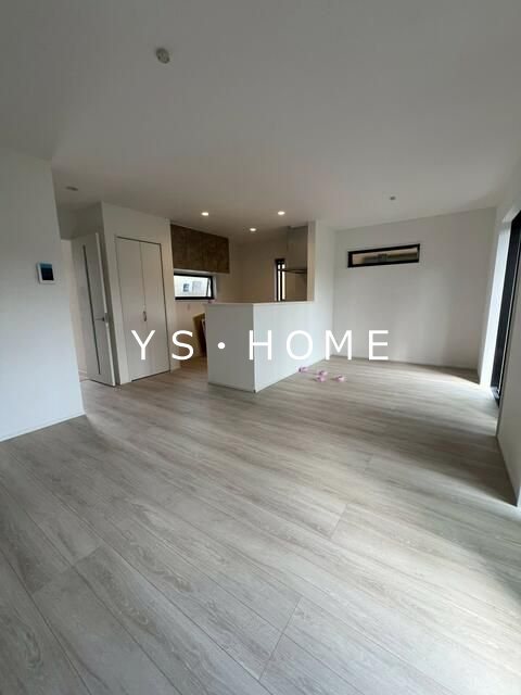 保谷町5丁目15番地戸建 リビング