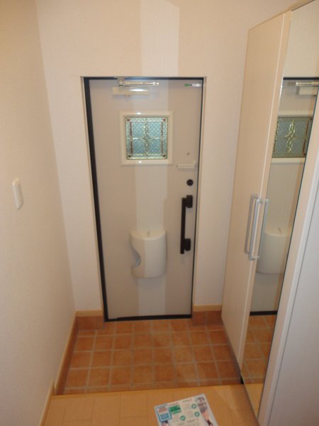 エクシード　深大寺 玄関