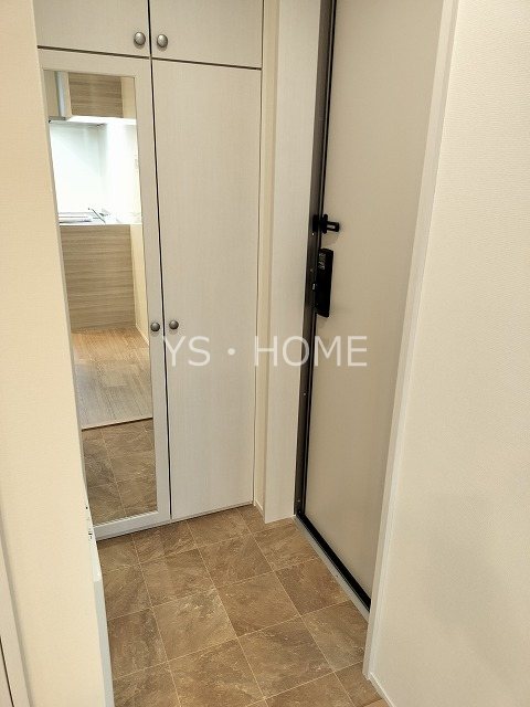 エミリア武蔵小金井 玄関