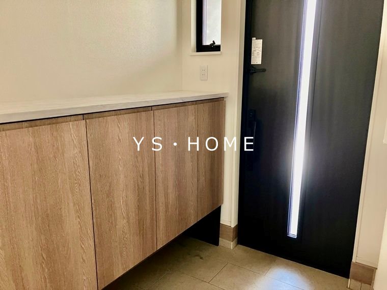 南荻窪１丁目戸建 玄関