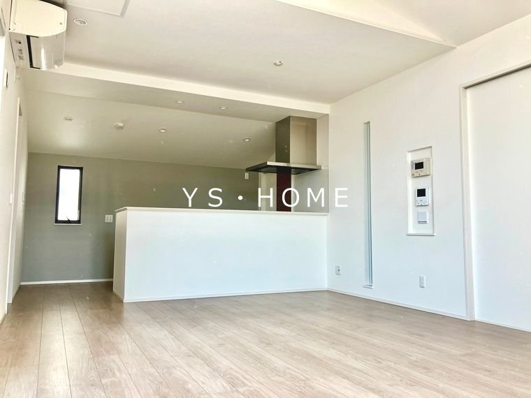 南荻窪１丁目戸建 リビング