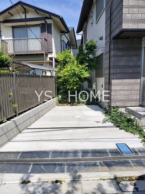 井の頭5-9戸建 その他外観2