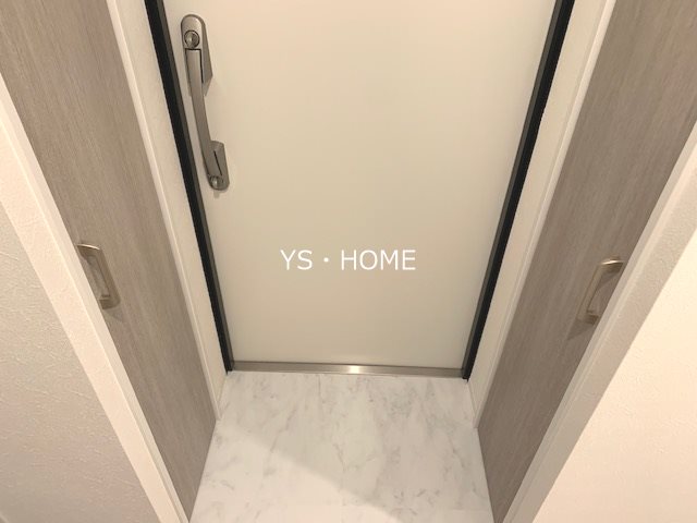 ザ・レジデンス高円寺 玄関