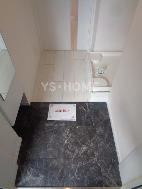 ＳＯＬＡＳＩＡ　ｒｅｓｉｄｅｎｃｅ荻窪    玄関