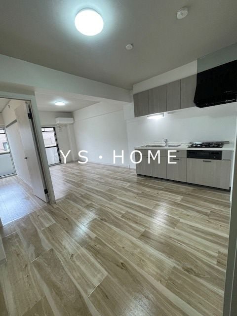 メゾン・ラ・ポート リビング