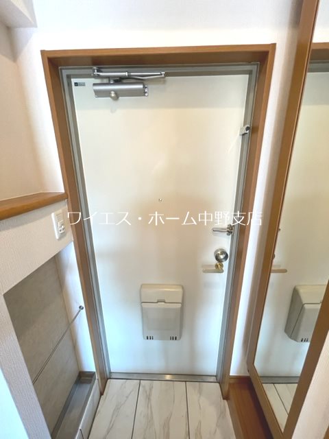 T&amp;#39;s garden中野 玄関