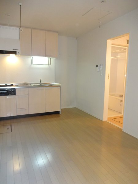 園部テラスハウス  リビング