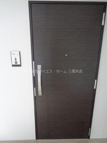 グランドレジデンス三鷹 玄関