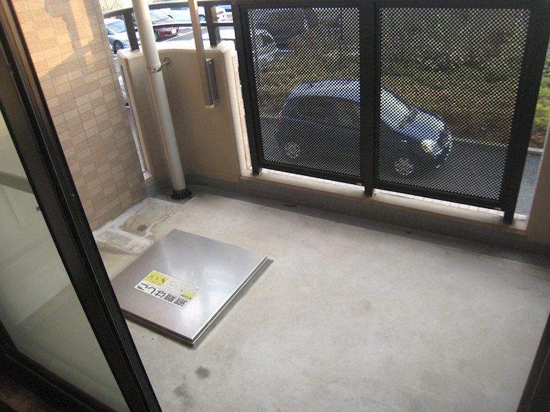 ヴェルドミール一橋 ベランダ