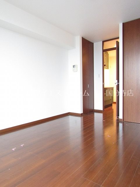 KIRIE MAISON 国立 リビング