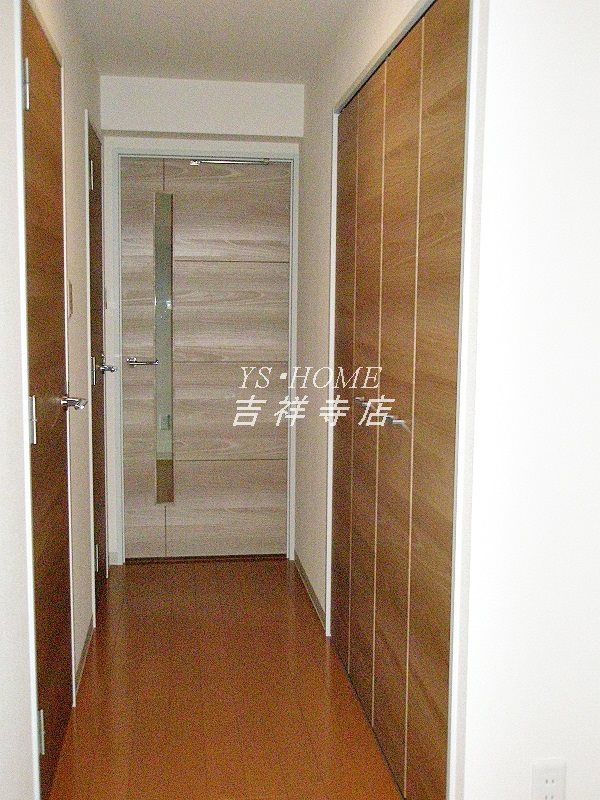 フェアステージ武蔵野 玄関