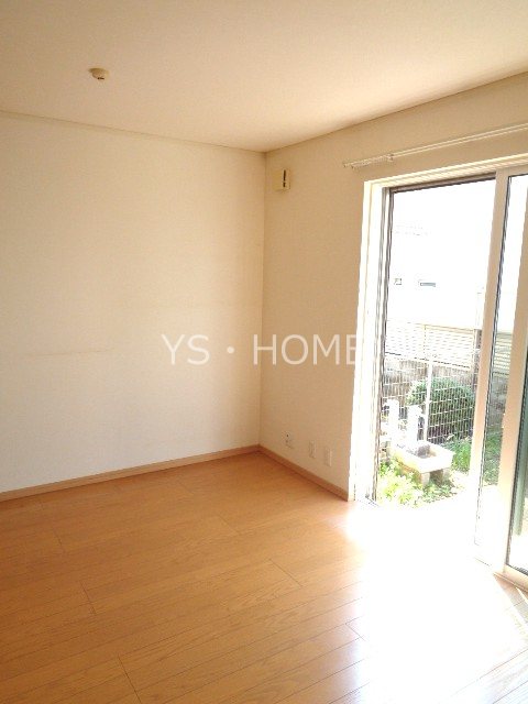 メゾン・ヴェール      リビング