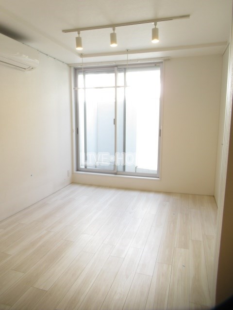その他16