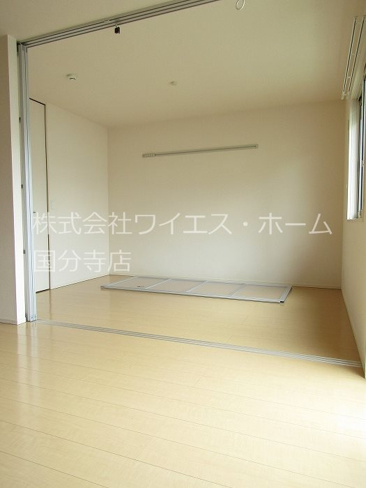 ソレアード B棟 ベッドルーム