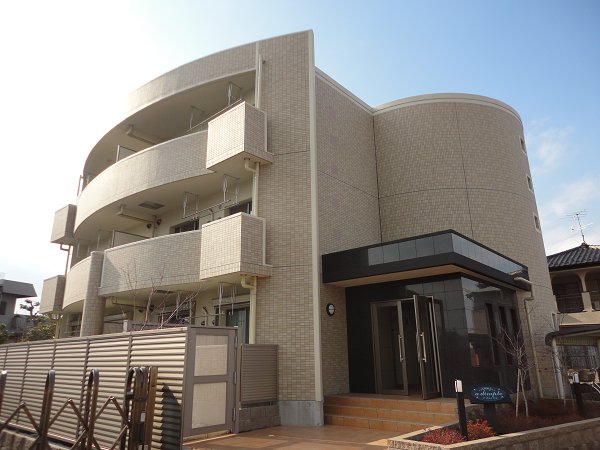 ア　ディンプル 外観