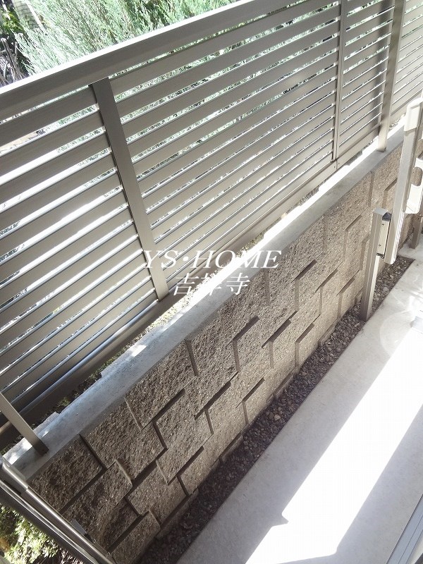 コンフォール ベランダ