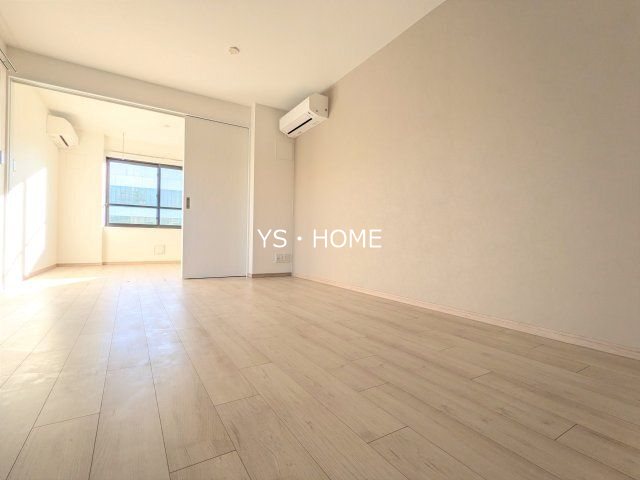 エルファーロ中野坂上 リビング