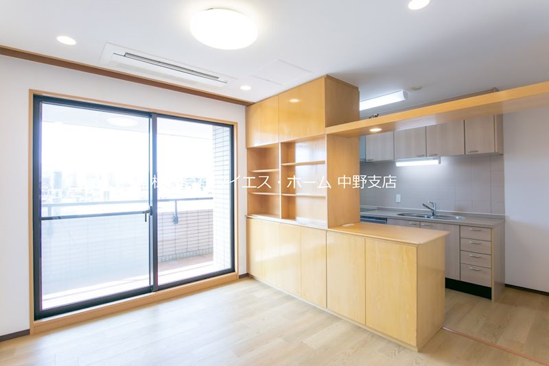 クリスタルコート   キッチン