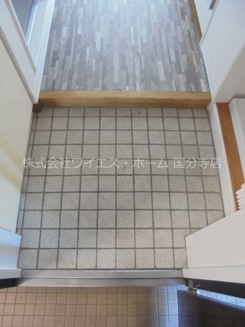 小金井本町ビル 玄関