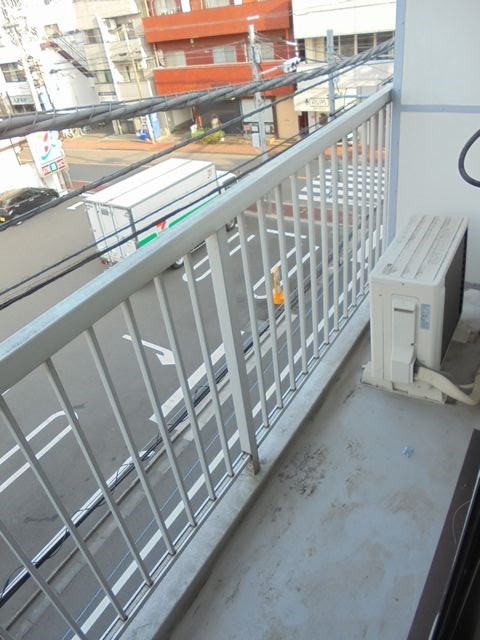 醍醐ビル ベランダ
