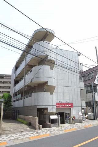 シャトル聖　三鷹 外観