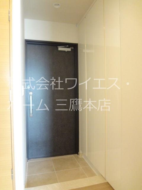 グレーシアタワー三鷹 玄関
