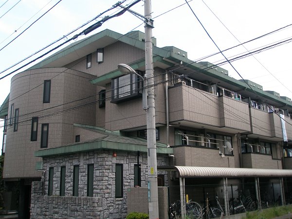 ウェンゲン上高田 外観