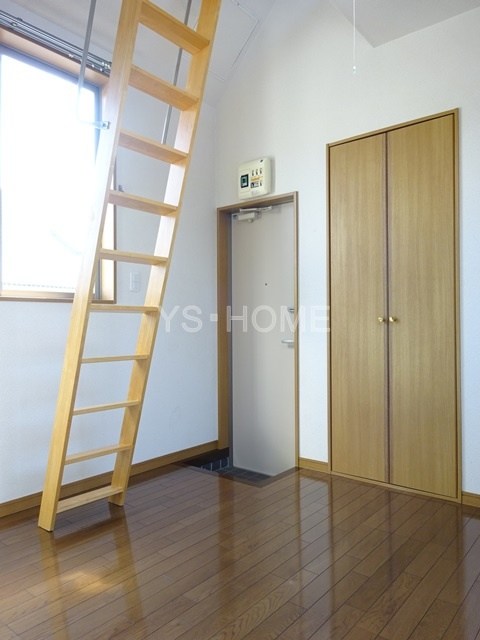 その他13