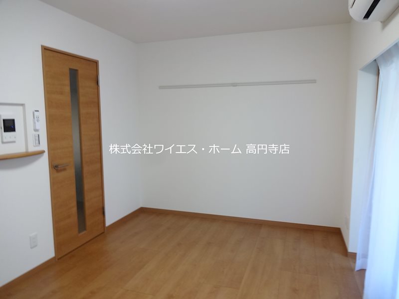 プラティーク高円寺 リビング