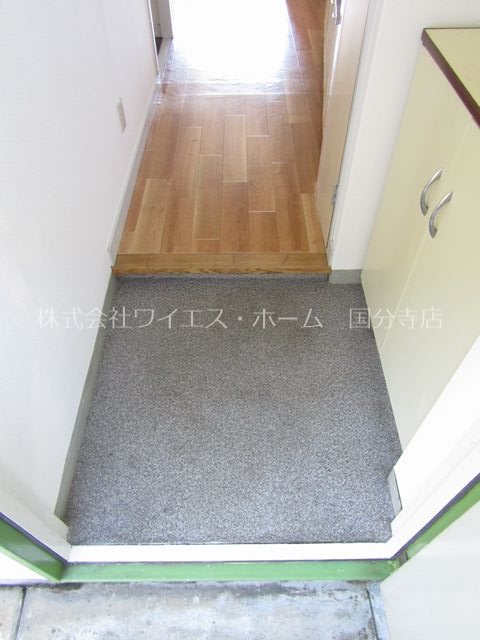 グリーンヴィレッジ 玄関