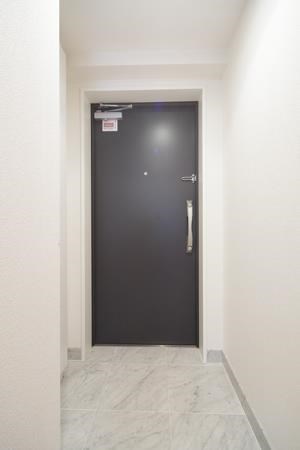 クラッサ中野  玄関