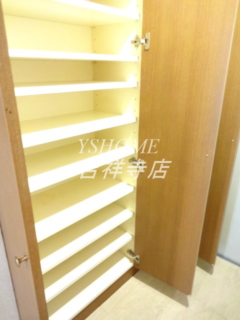 サンストリーム 玄関