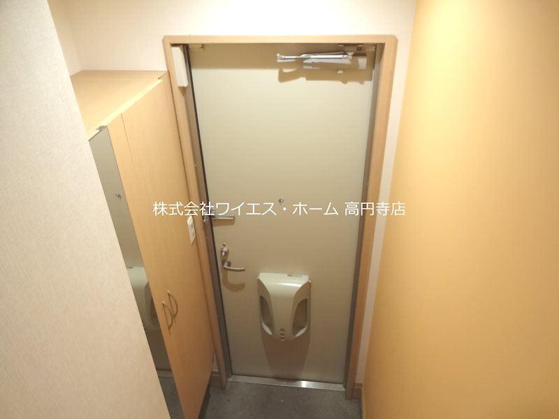 パークヴィラ東高円寺 玄関