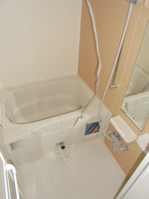 メゾン　ラフレシール 風呂画像