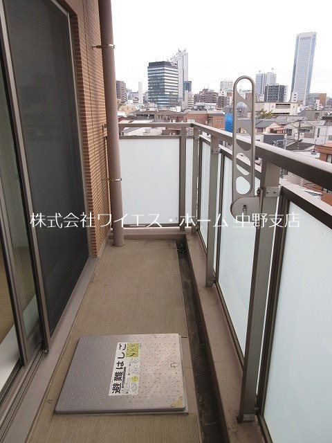 ハラスパジオＢ. P ベランダ