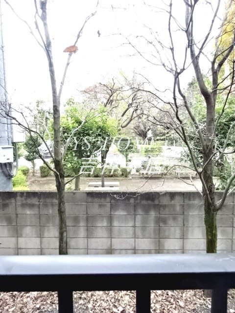 ヴィラージュ井の頭 ベランダ