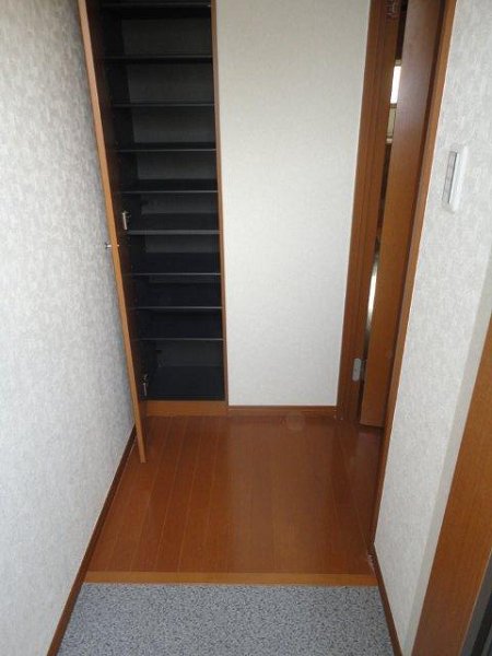 アムール　ノーザ 玄関