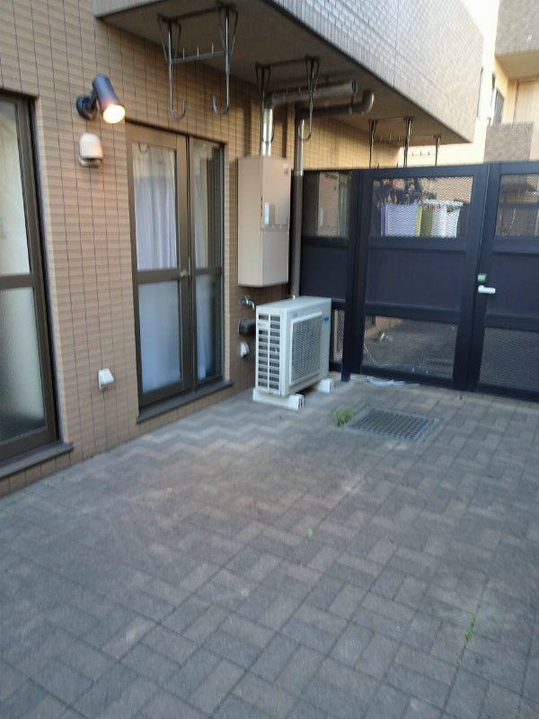 ラクラス下井草 ベランダ