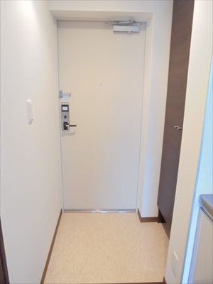 フォレスト東高円寺  玄関