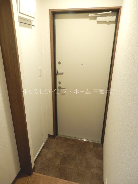 FERIO三鷹 玄関