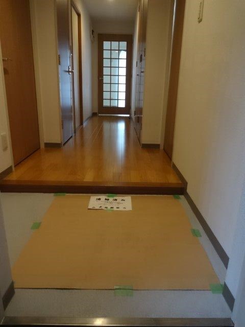 コーポレート連雀　1号棟 玄関