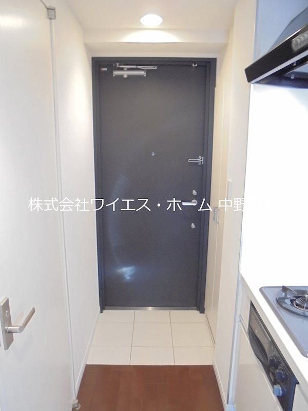 エスティメゾン高円寺  玄関