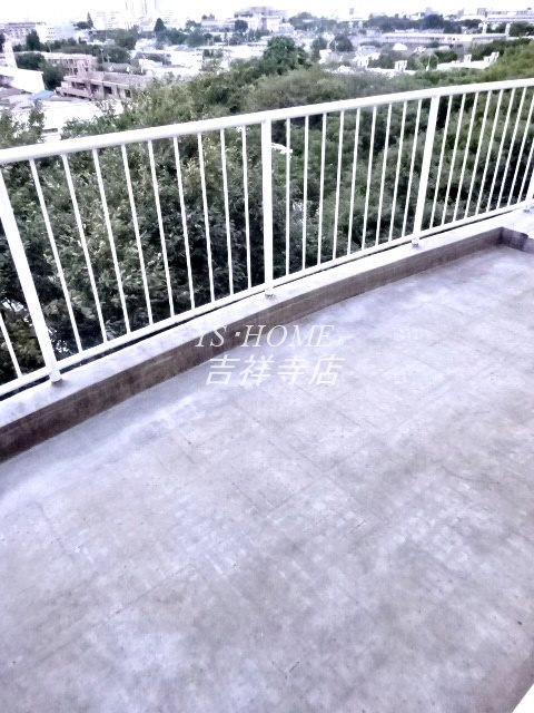 イトーピア吉祥寺マンション ベランダ