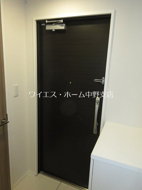 セリオ落合東中野  玄関
