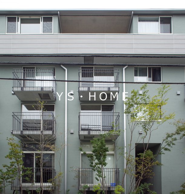 KOMORE bldg ベランダ