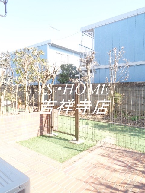 テレパレス吉祥寺  ベランダ