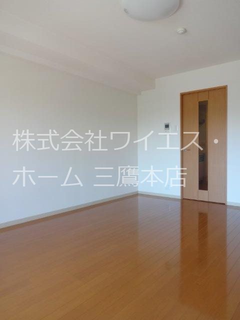 アンソレイユ吉祥寺 リビング